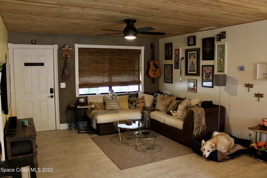 Photo of 17416 Thrush Drive