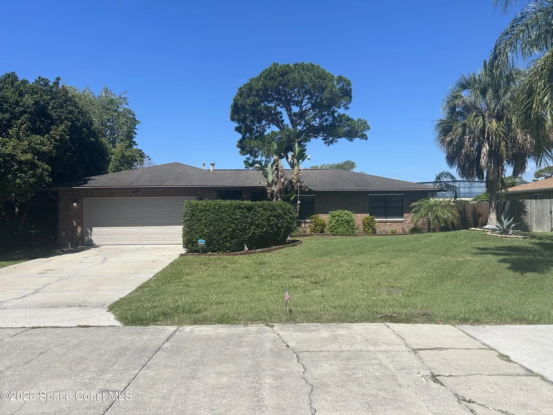 Photo of 135 Palm Circle