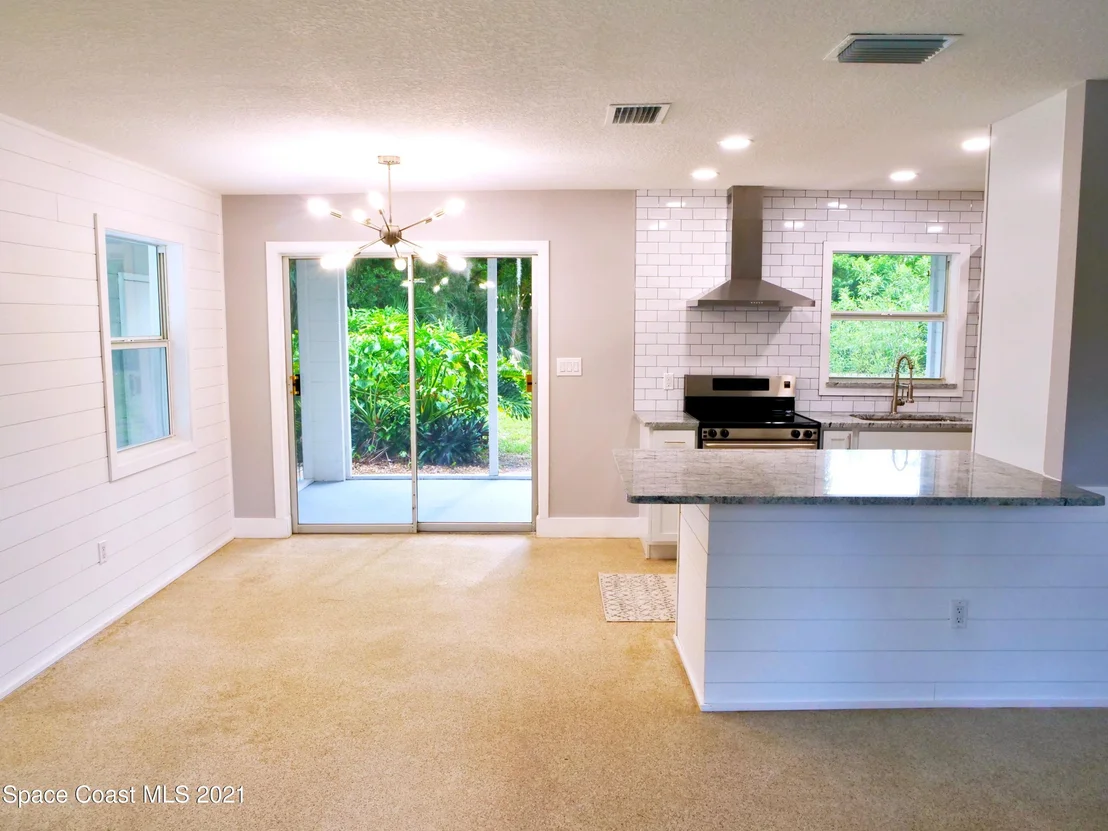 Photo of 175 Katherine Boulevard