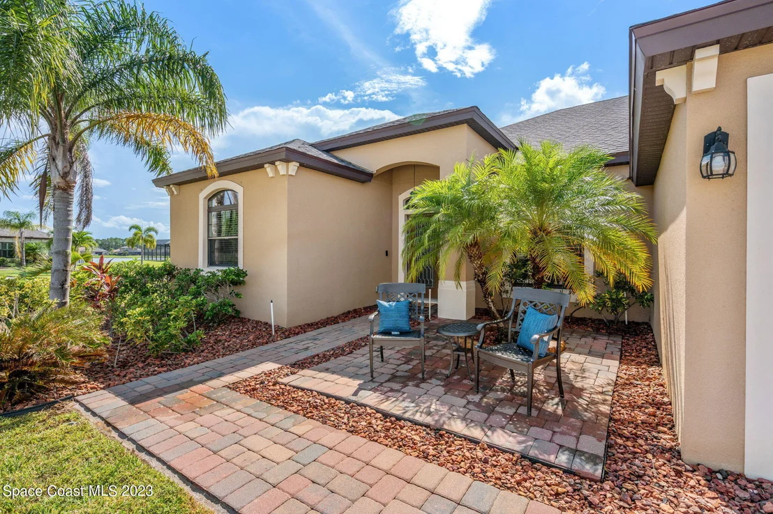 Photo of 3380 Watergrass Street