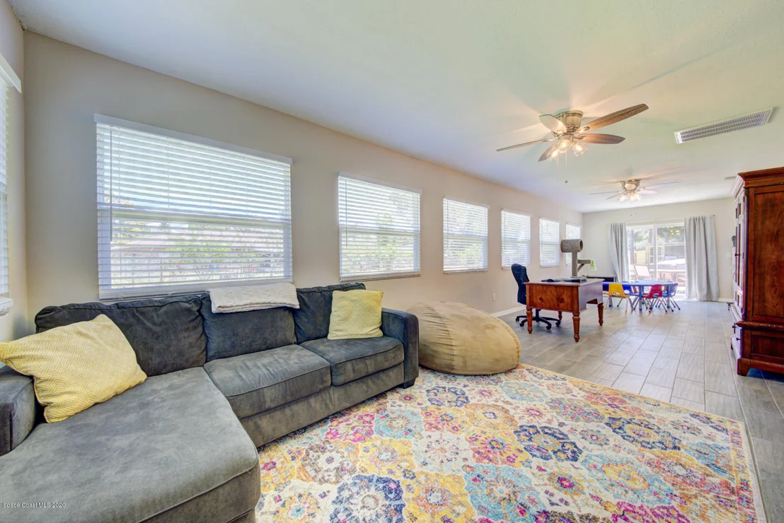 Photo of 6421 Hunt Road