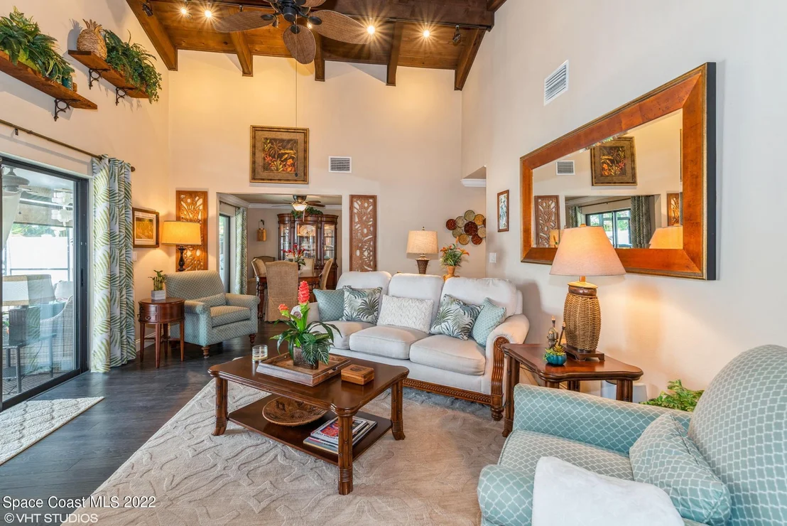 Photo of 386 Timberlake Drive