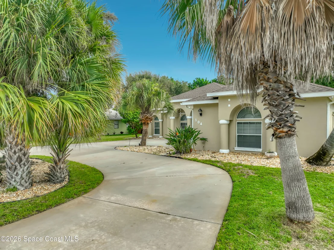 Photo of 104 Mohican Way