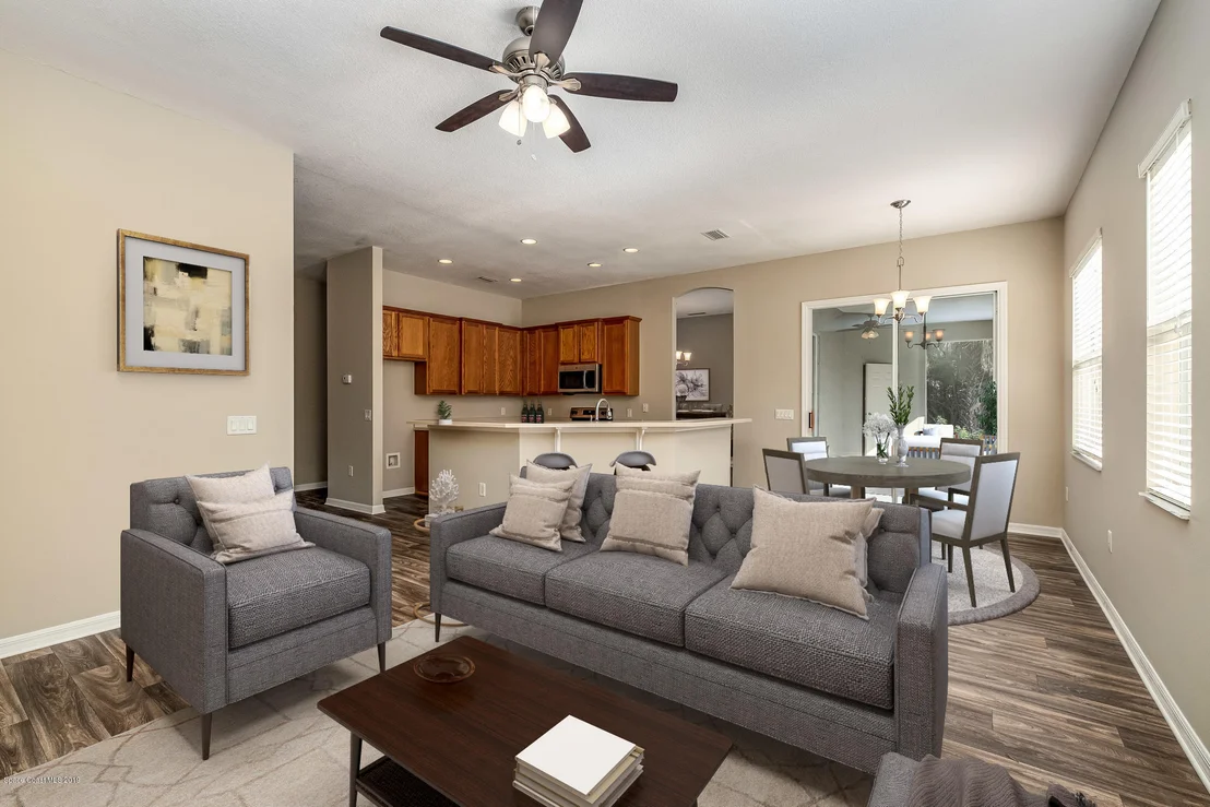 Photo of 1744 Hydrangea Road NW