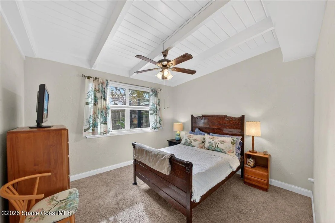 Photo of 1615 Grandview Way