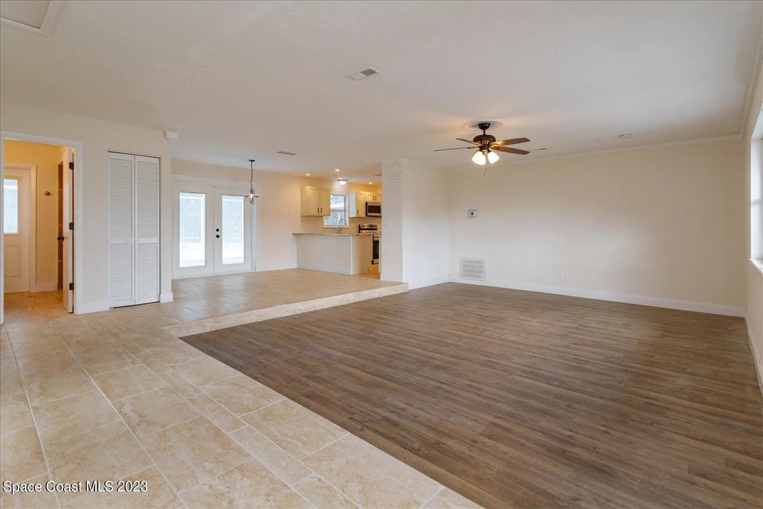 Photo of 2075 Cathy Circle