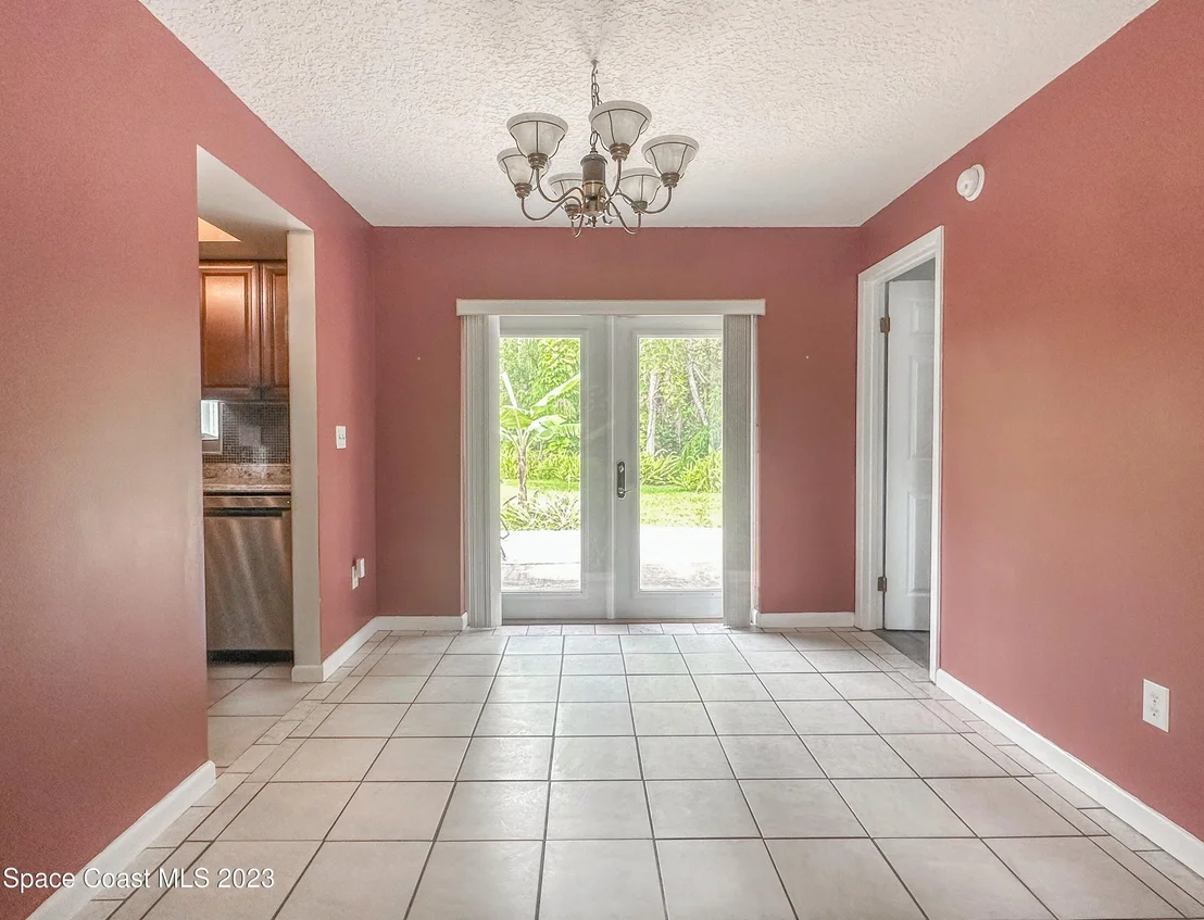Photo of 207 Saldon Lane
