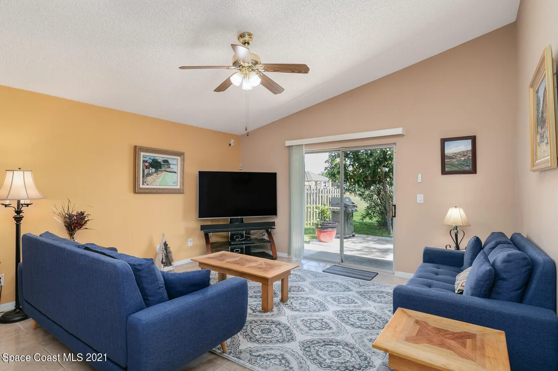 Photo of 8595 Eola Court
