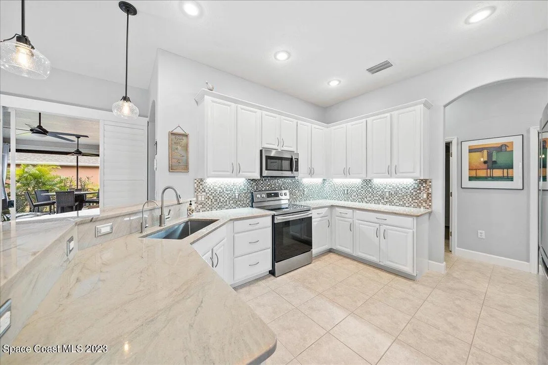 Photo of 6952 Keplar Drive