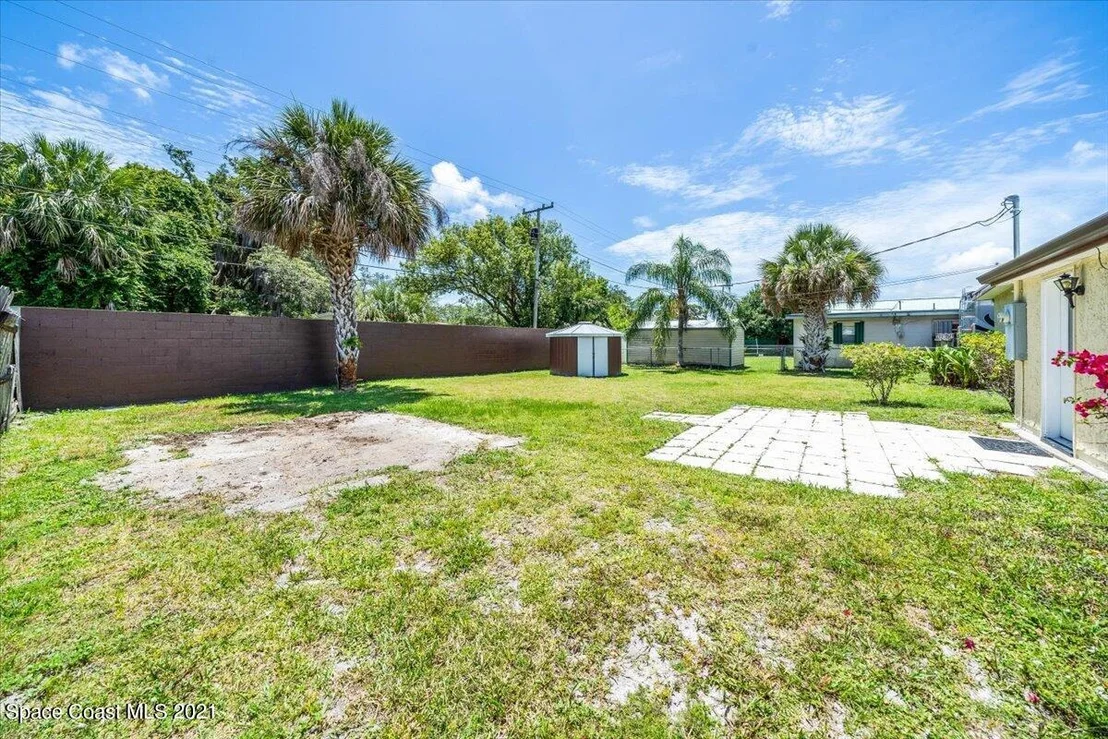 Photo of 1805 Cedarwood Drive
