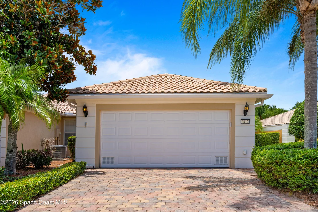 Photo of 3412 Hyperion Way SE