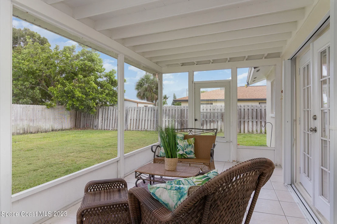 Photo of 544 Biscayne Drive