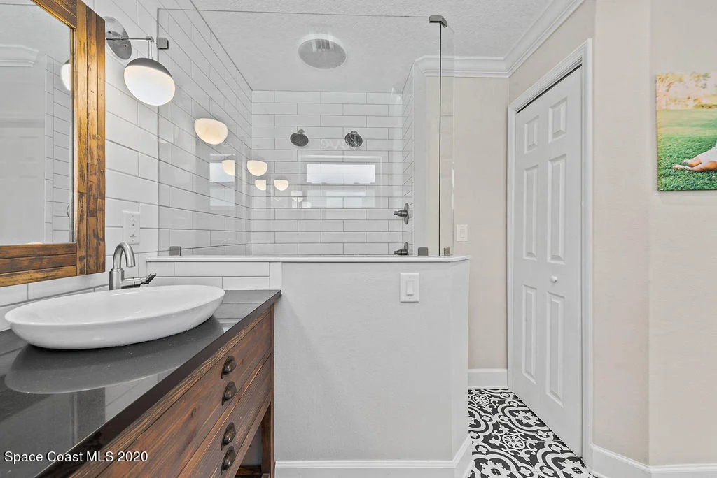 Photo of 435 Cinnamon Drive