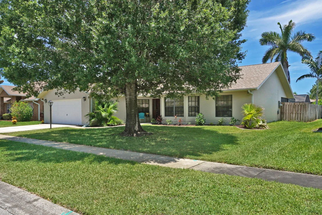 Photo of 3565 Finch Drive