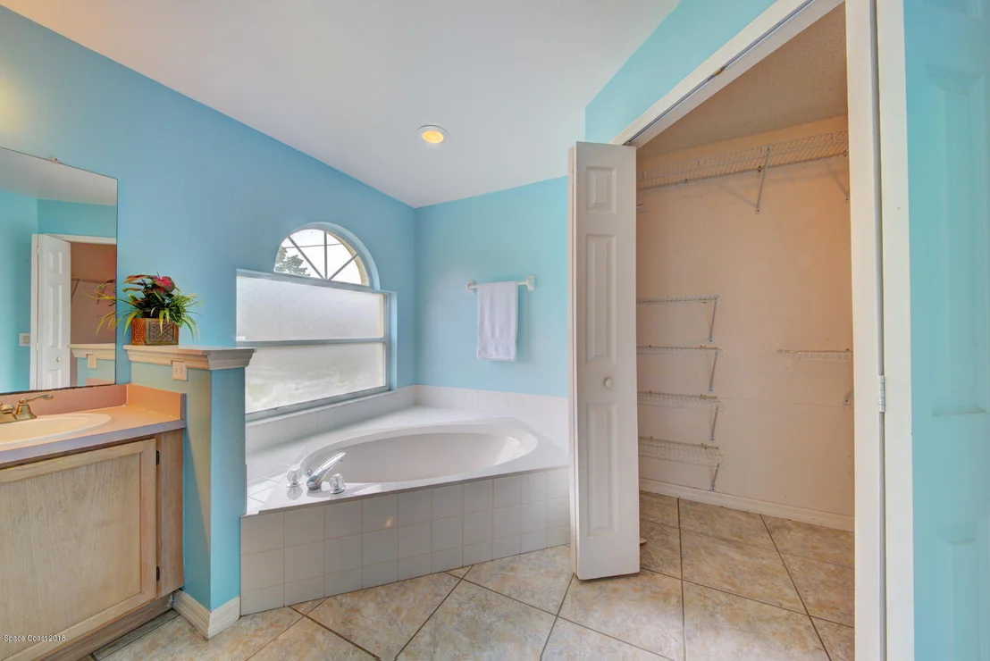 Photo of 1468 Wellington Circle
