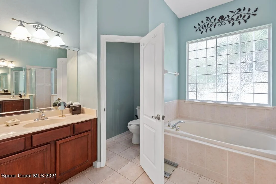 Photo of 4648 Alamanda Drive