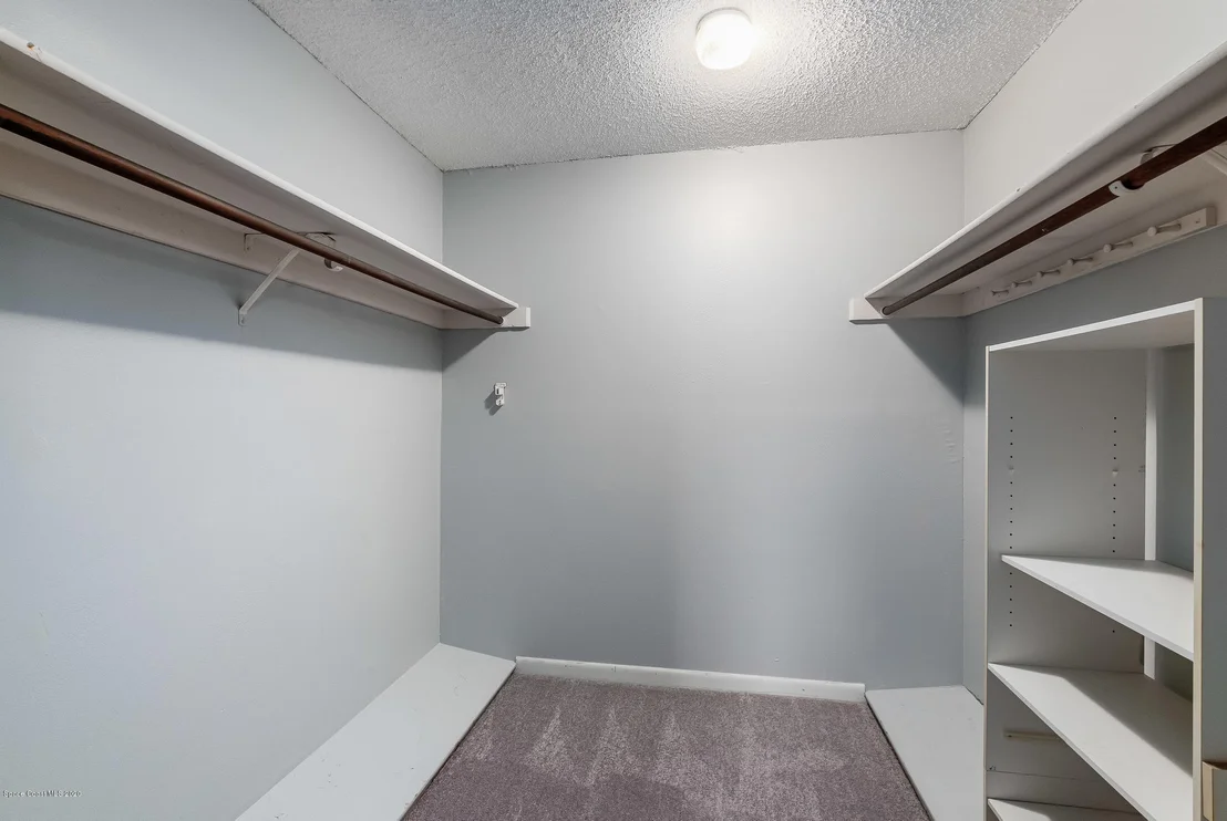 Photo of 142 Woodside Drive