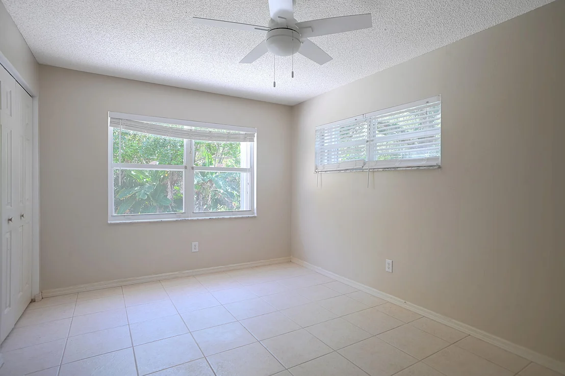 Photo of 332 Nikomas Way