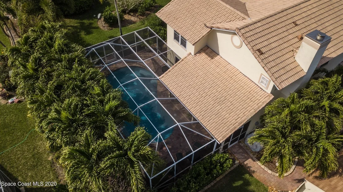 Photo of 569 Hummingbird Drive