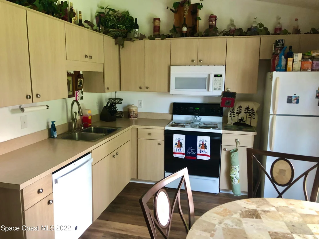 Photo of 1658 Palm Ridge Road