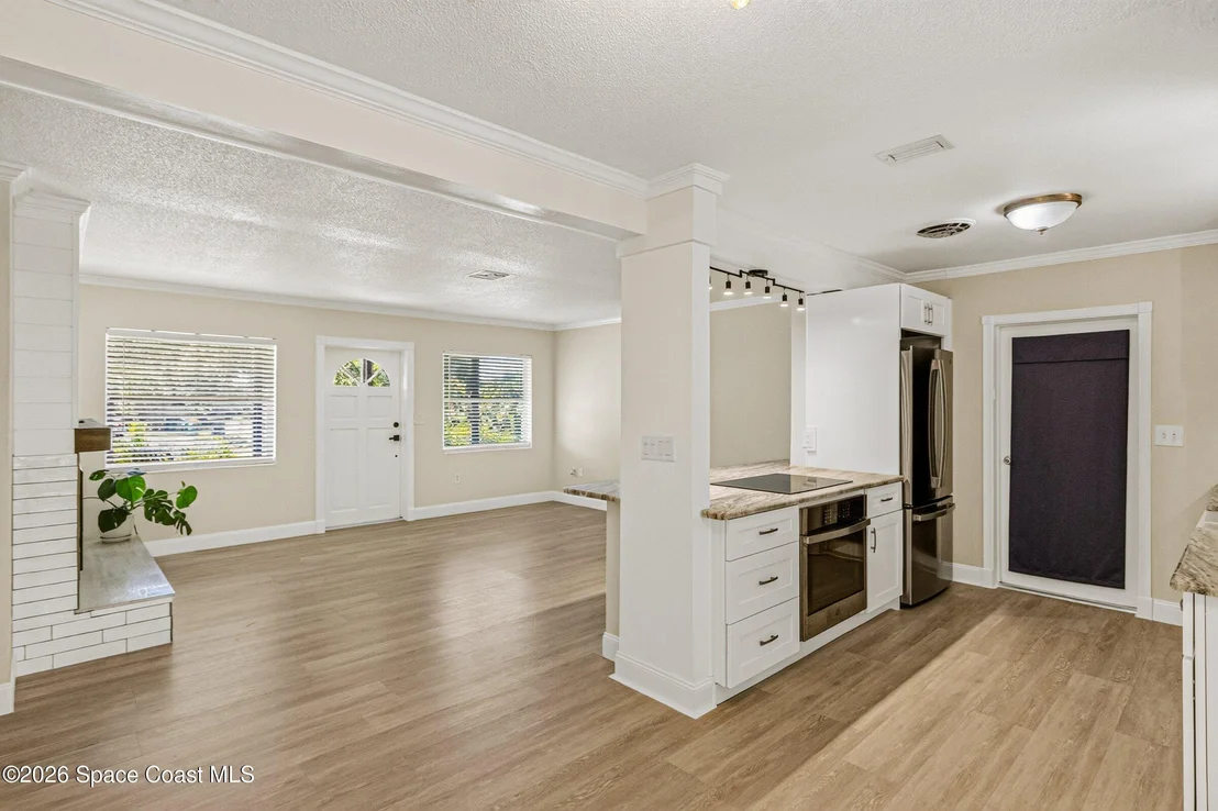 Photo of 688 Charles Drive