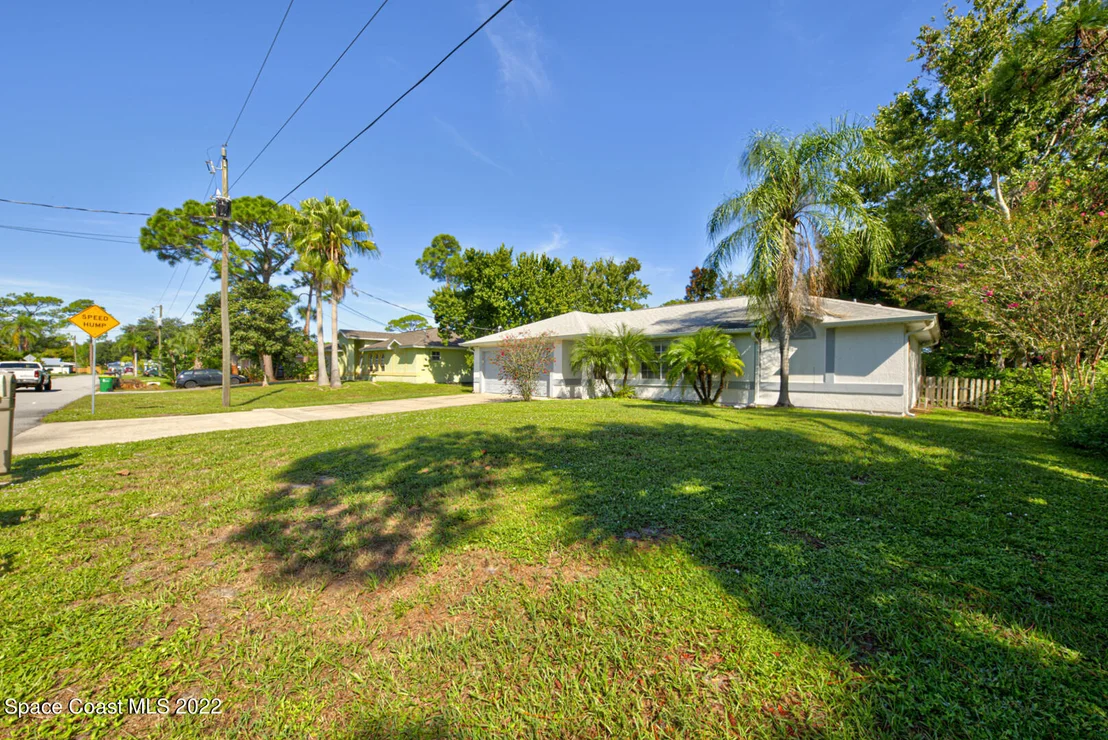 Photo of 6457 Hunt Road