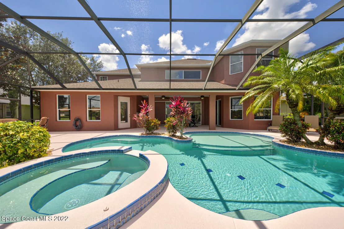 Photo of 1311 Cape Sable Drive