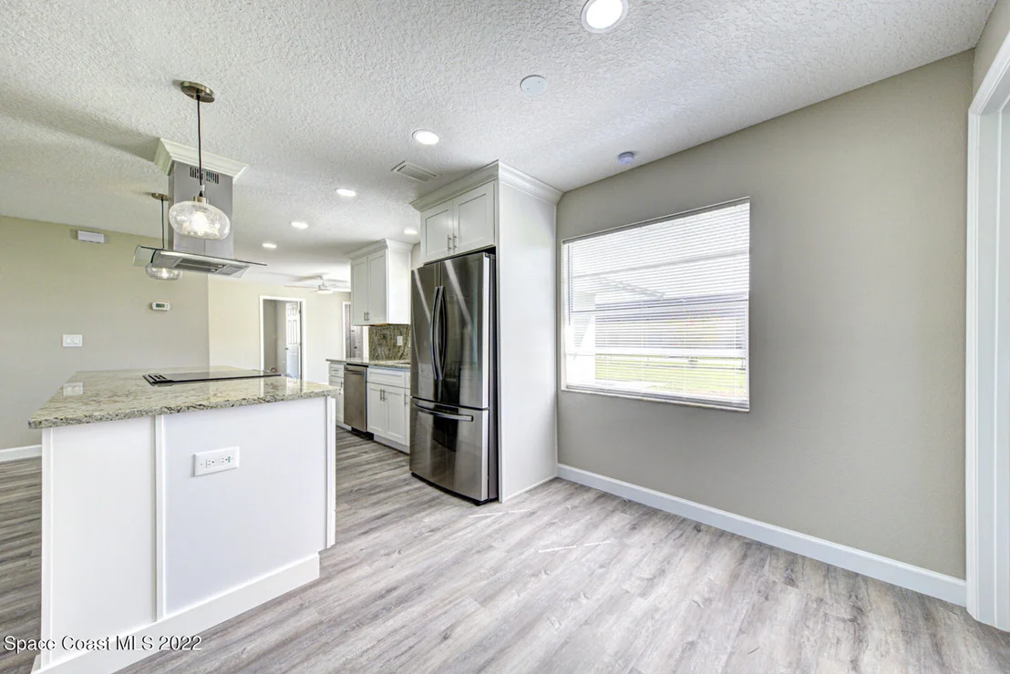 Photo of 697 Amor Drive