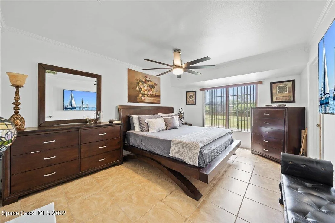 Photo of 1197 Mariposa Drive NE