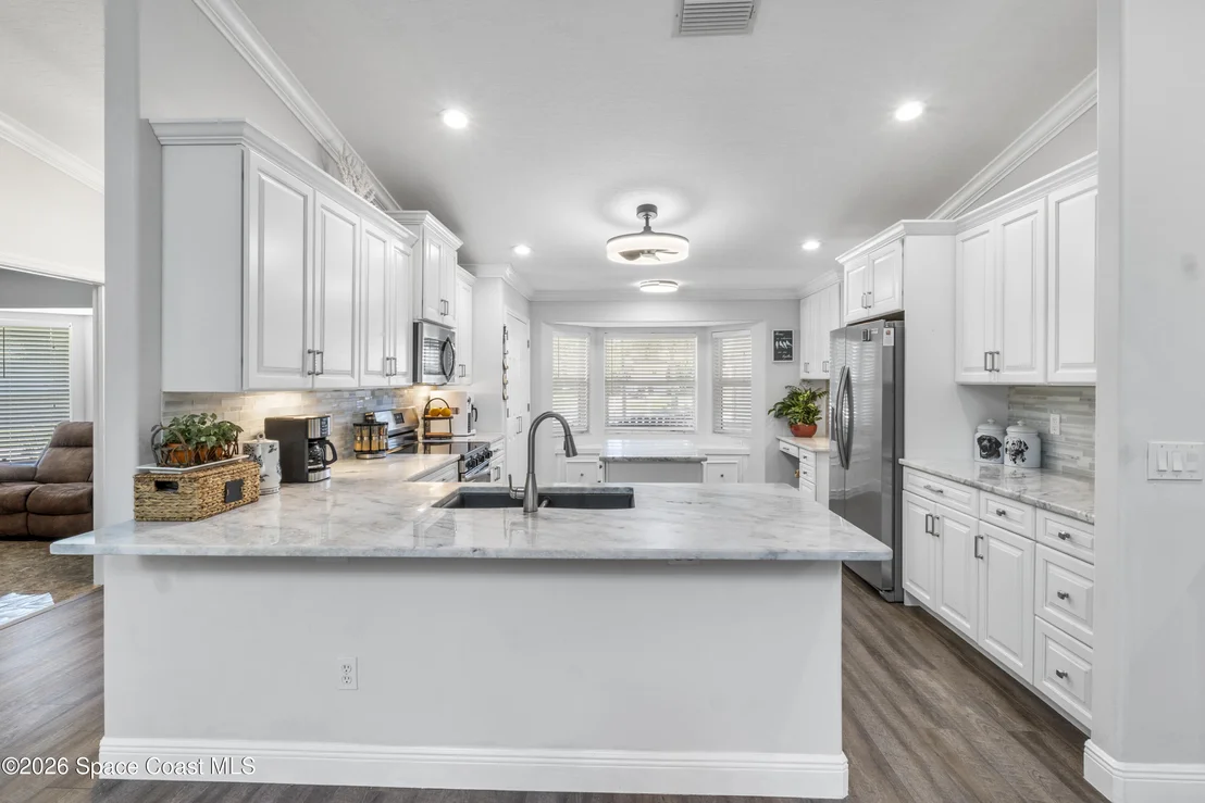 Photo of 5870 39th Lane