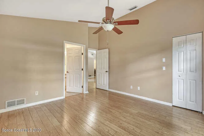 Photo of 320 Myrtlewood Road