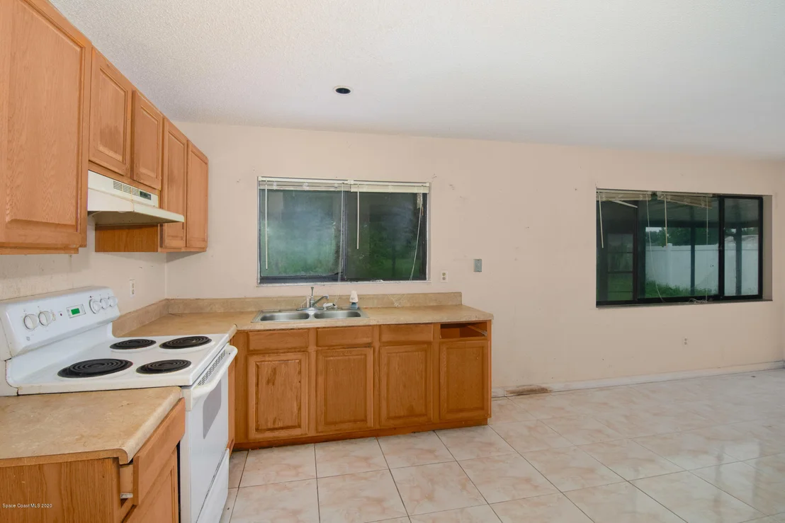 Photo of 1538 Creel Road NE