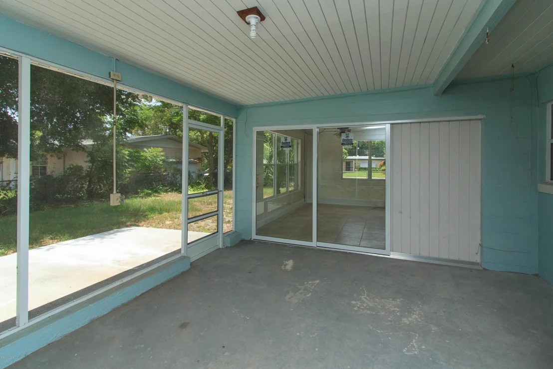 Photo of 128 S Indian Circle