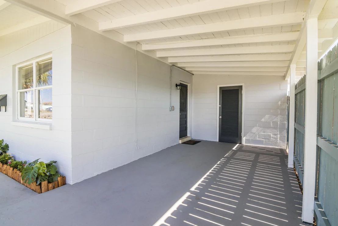 Photo of 120 Ocean Boulevard