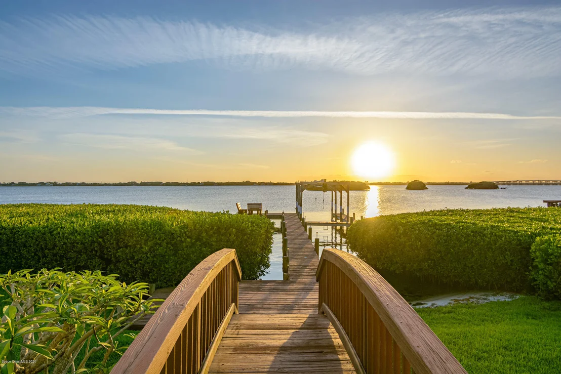 Photo of 454 Lanternback Island Drive