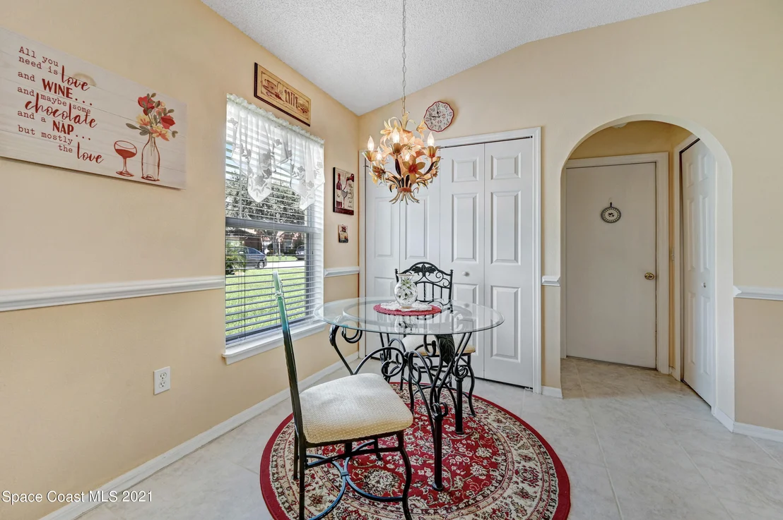 Photo of 2231 Spring Creek Circle NE