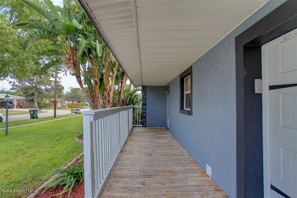 Photo of 991 Demaret Drive
