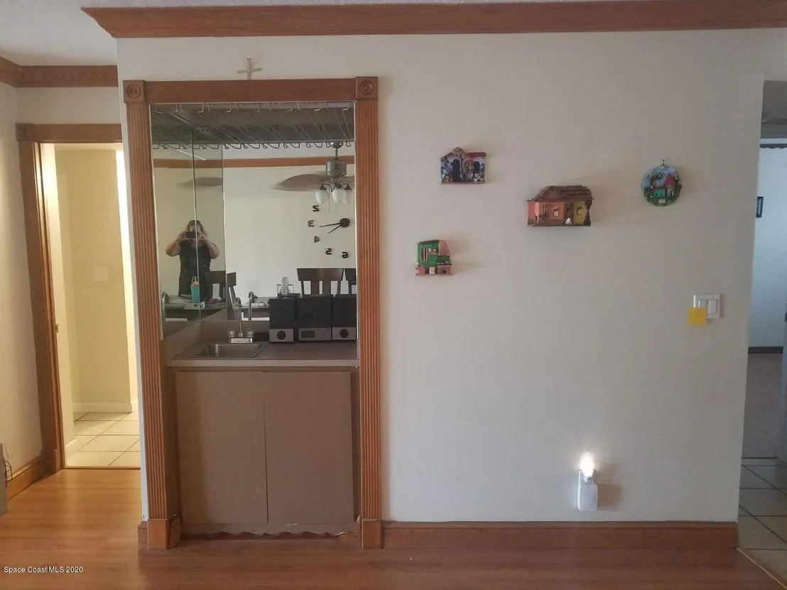 Photo of Unit 1225 at 305 Tangle Run Boulevard