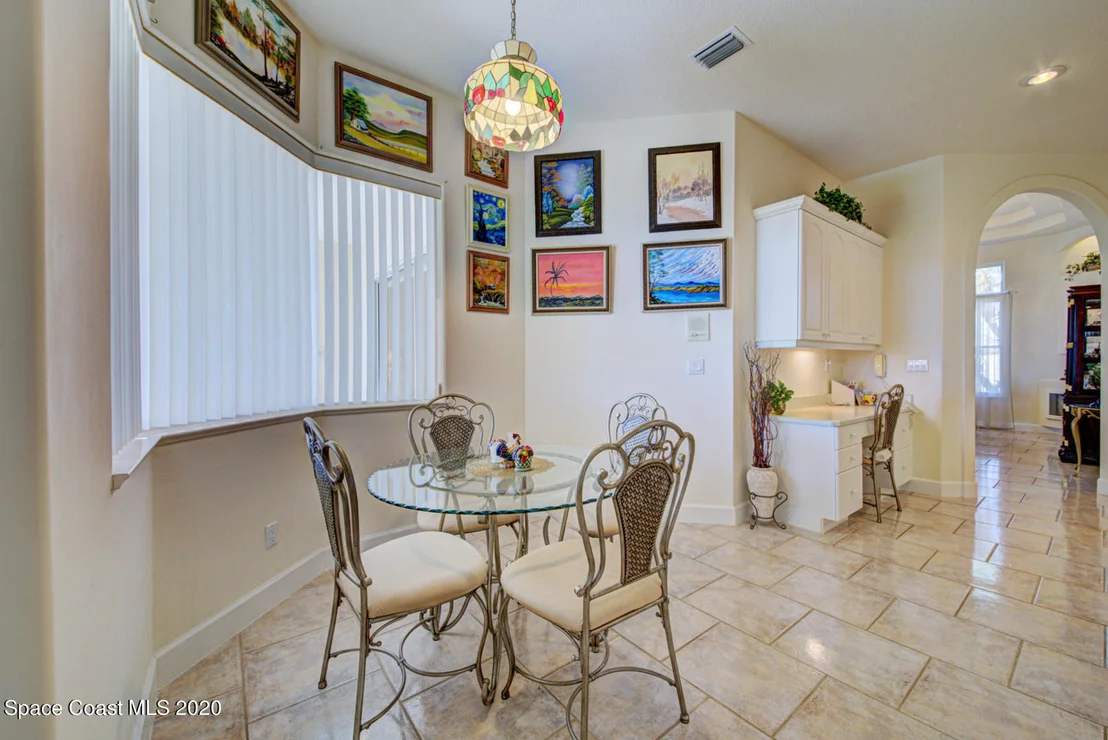 Photo of 1155 Tuckaway Drive