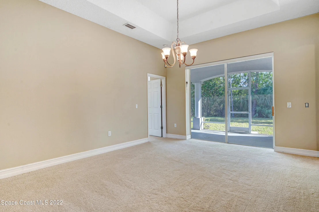 Photo of 2185 SE Windbrook Drive SE