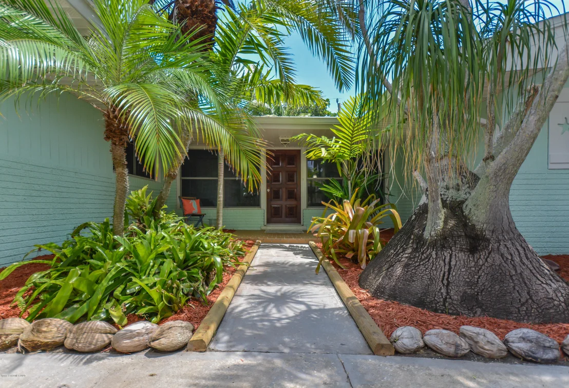 Photo of 460 Oak Ridge Drive