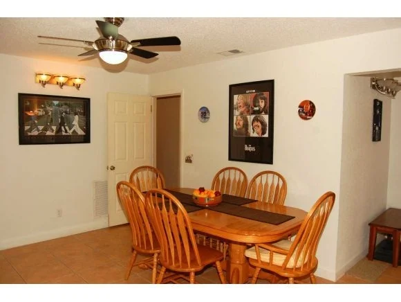 Photo of 146 Lee