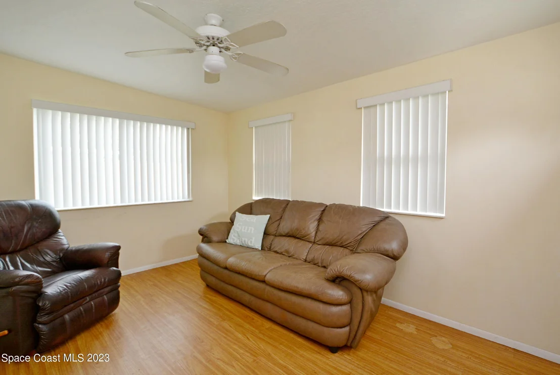 Photo of 2579 Coventry Road