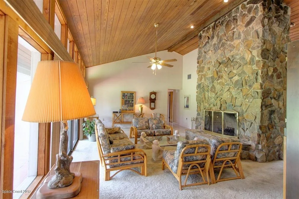 Photo of 650 Doral Lane
