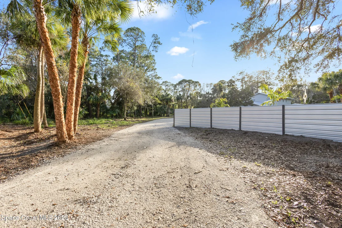 Photo of 2300 Cox Road