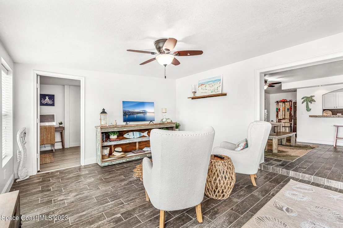 Photo of 102 Deleon Road