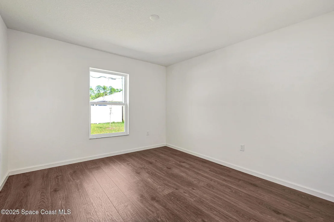 Photo of 1089 Savery Road