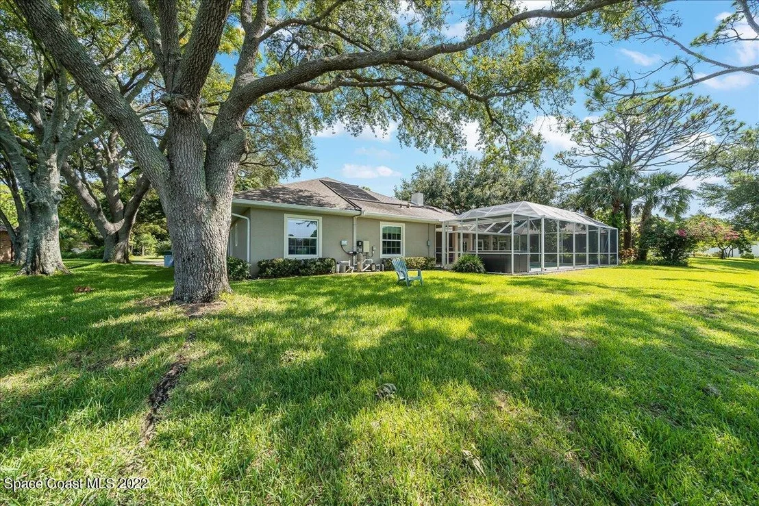 Photo of 7933 Timberlake Drive