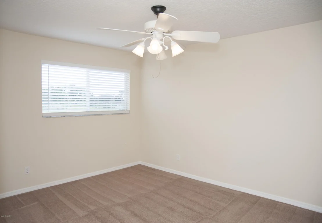 Photo of 916 Wimbledon Drive