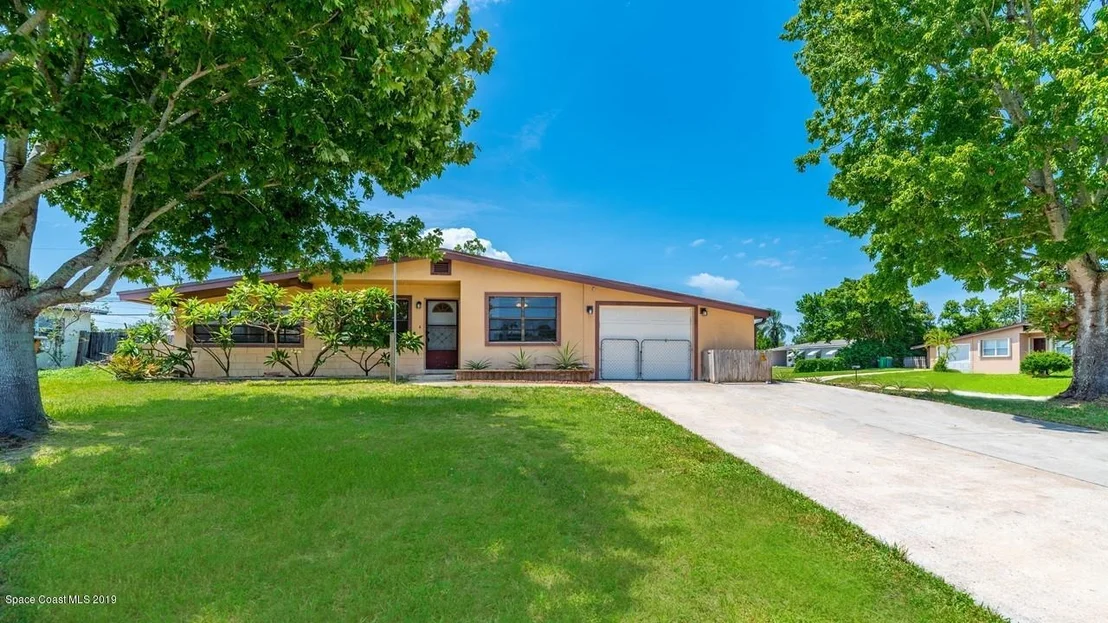 Photo of 2470 Coventry Road
